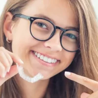 How to Keep Your Invisalign Retainer Trays Shining and Clean