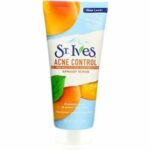 St. Ives Blemish Control Apricot Scrub Review: Does This Scrub Helpful?